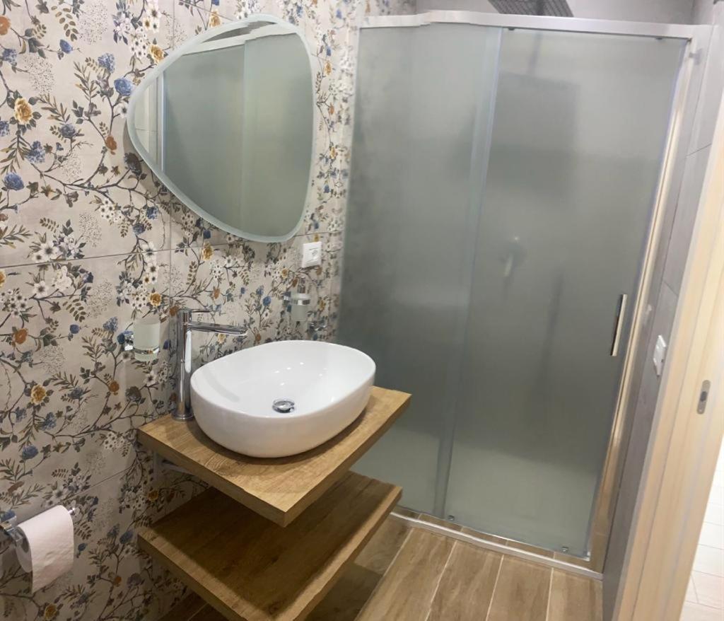 Hotel Il Pavone Tarent Zewnętrze zdjęcie
