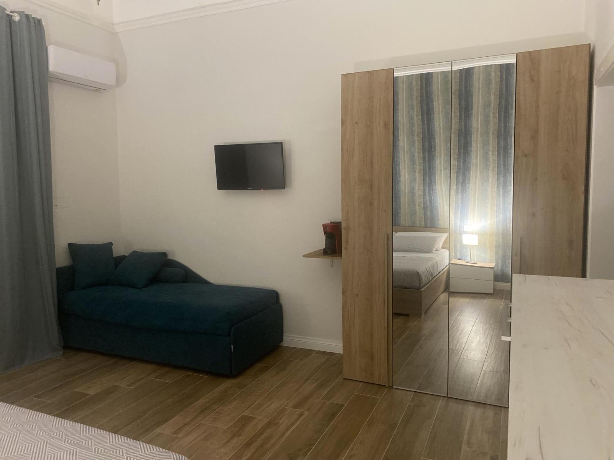 Hotel Il Pavone Tarent Zewnętrze zdjęcie
